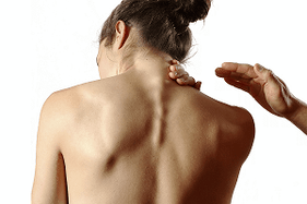 causas de sintomas e tratamento da osteocondrose cervical